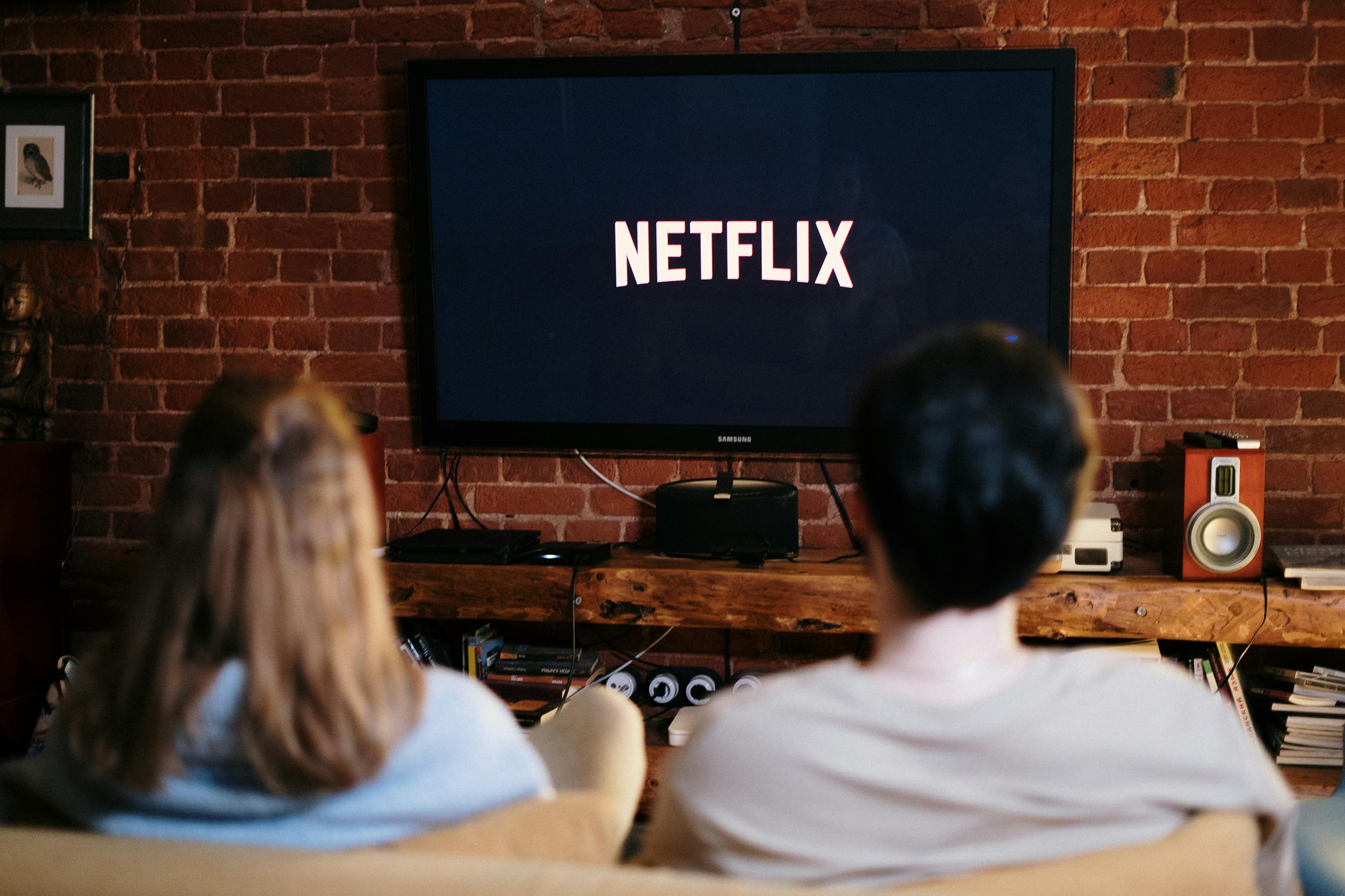 How to See What Your Kids Are Watching on Netflix and Prime Video on Smart TV